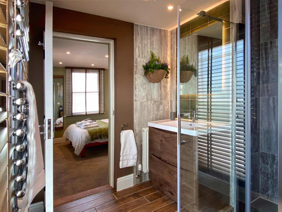 Hambrook House Canterbury - New Luxury Guest House With Espa Spa Complex Exteriör bild